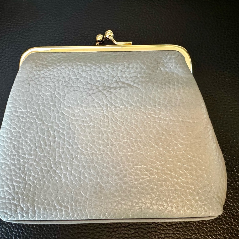 Dooney & Bourke Silver Kiss-Lock Leather Coin Purse. Pebble grain. 6in X 5in. - Picture 2 of 6